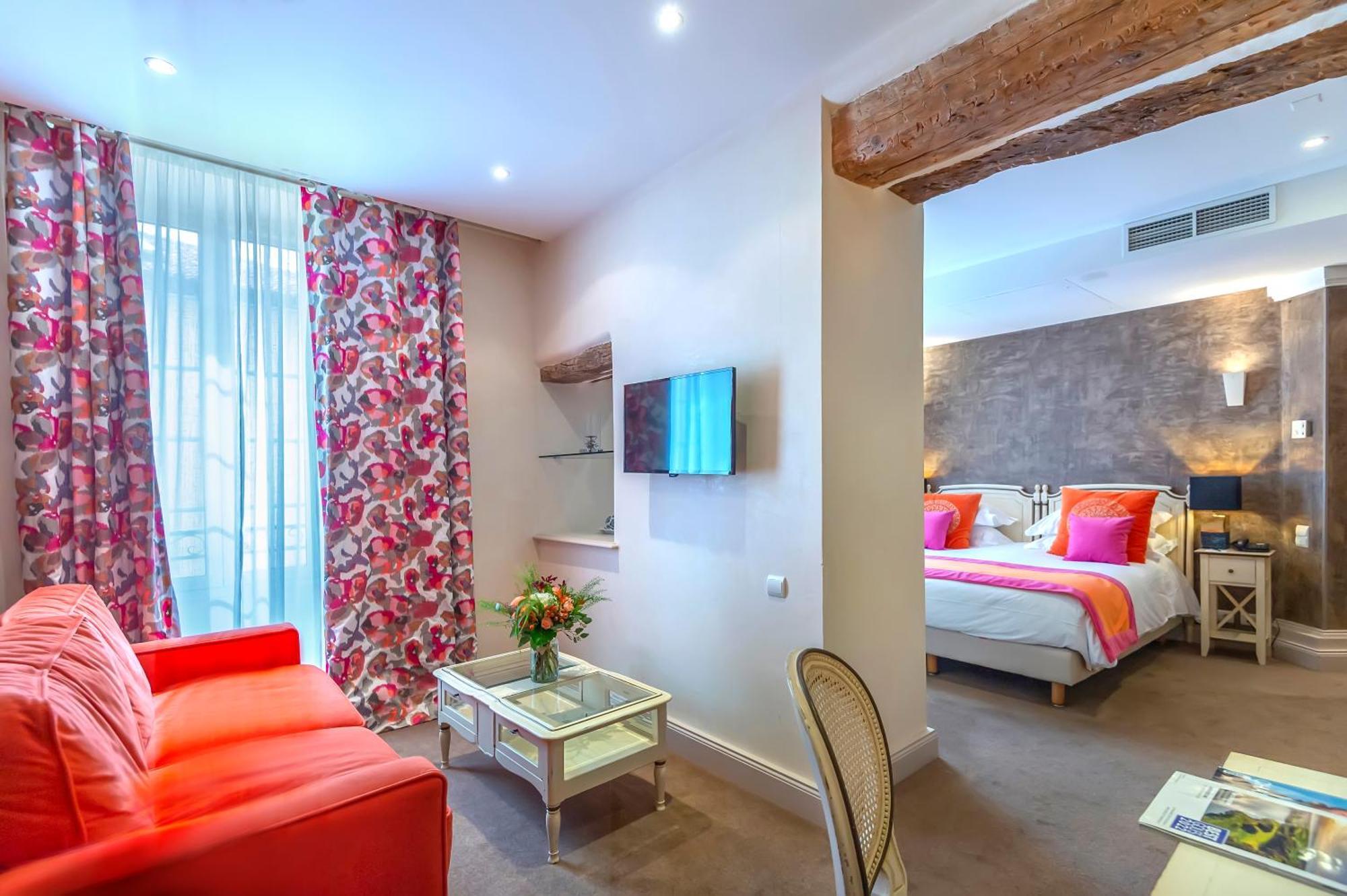 Hotel Golf & Spa Chateau De La Begude The Originals Collection فالبون المظهر الخارجي الصورة