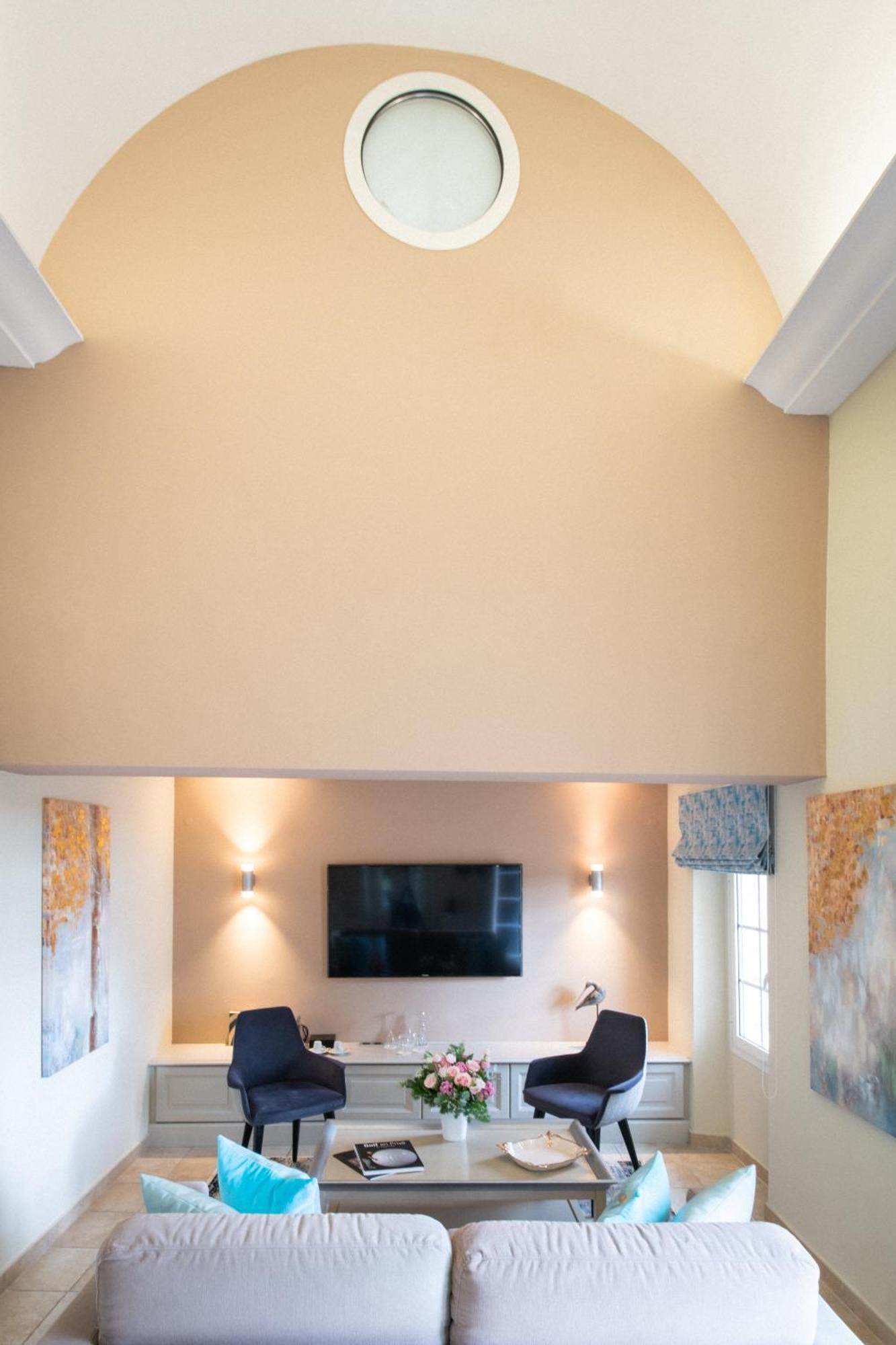 Hotel Golf & Spa Chateau De La Begude The Originals Collection فالبون المظهر الخارجي الصورة